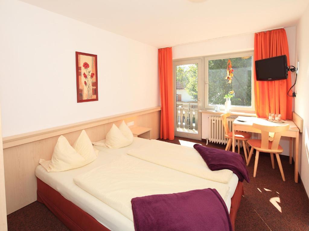 Gasthof Roessle Rieden am Forggensee Room photo
